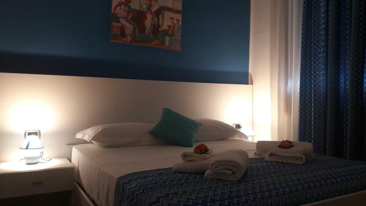 B&B Cornelia Pompéi Extérieur photo
